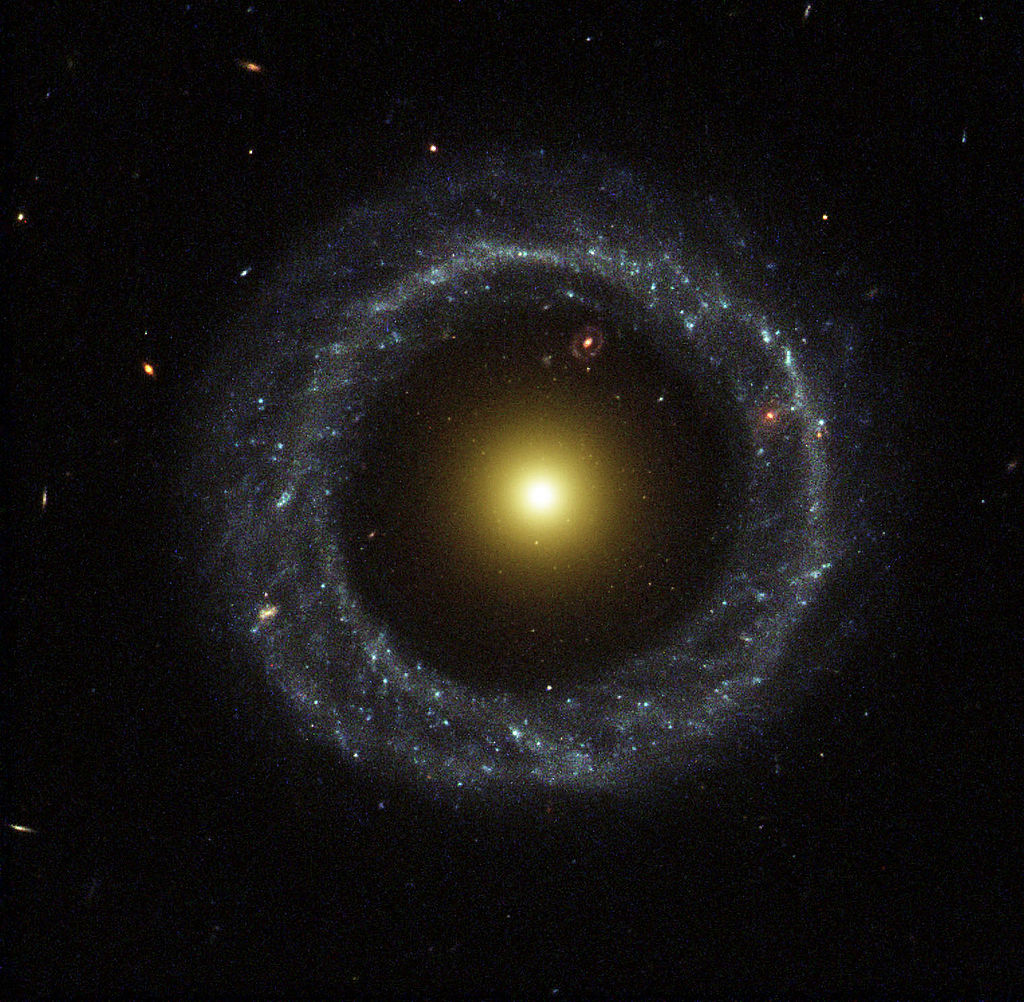 Hoag's object