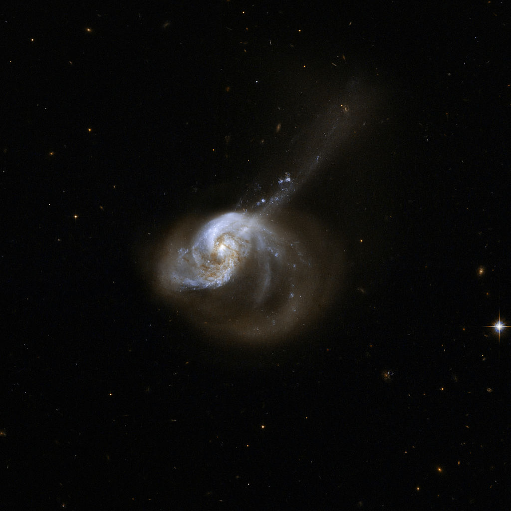 Hubble Interacting Galaxy NGC 1614 
(2008-04-24)